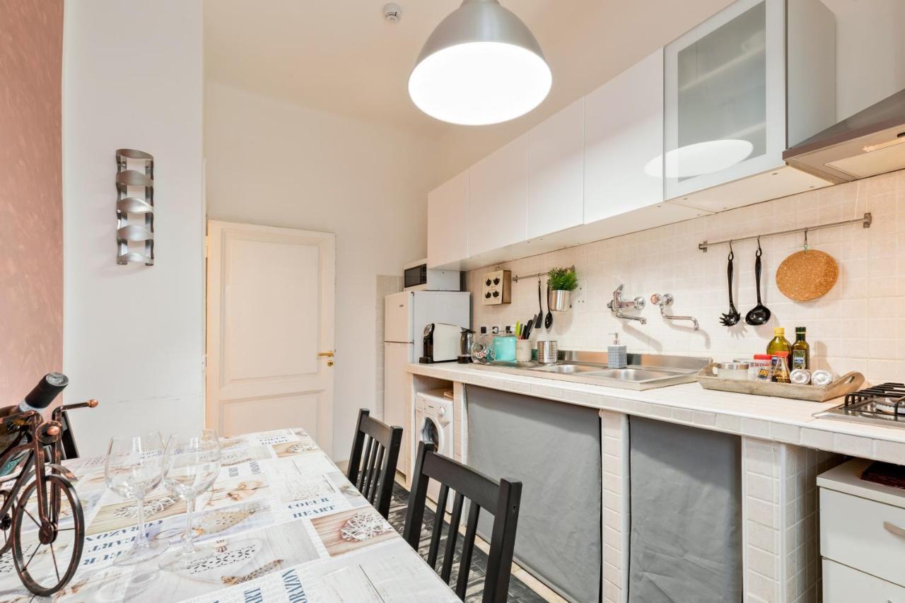 Urbana Apartment Colosseum Rome Extérieur photo